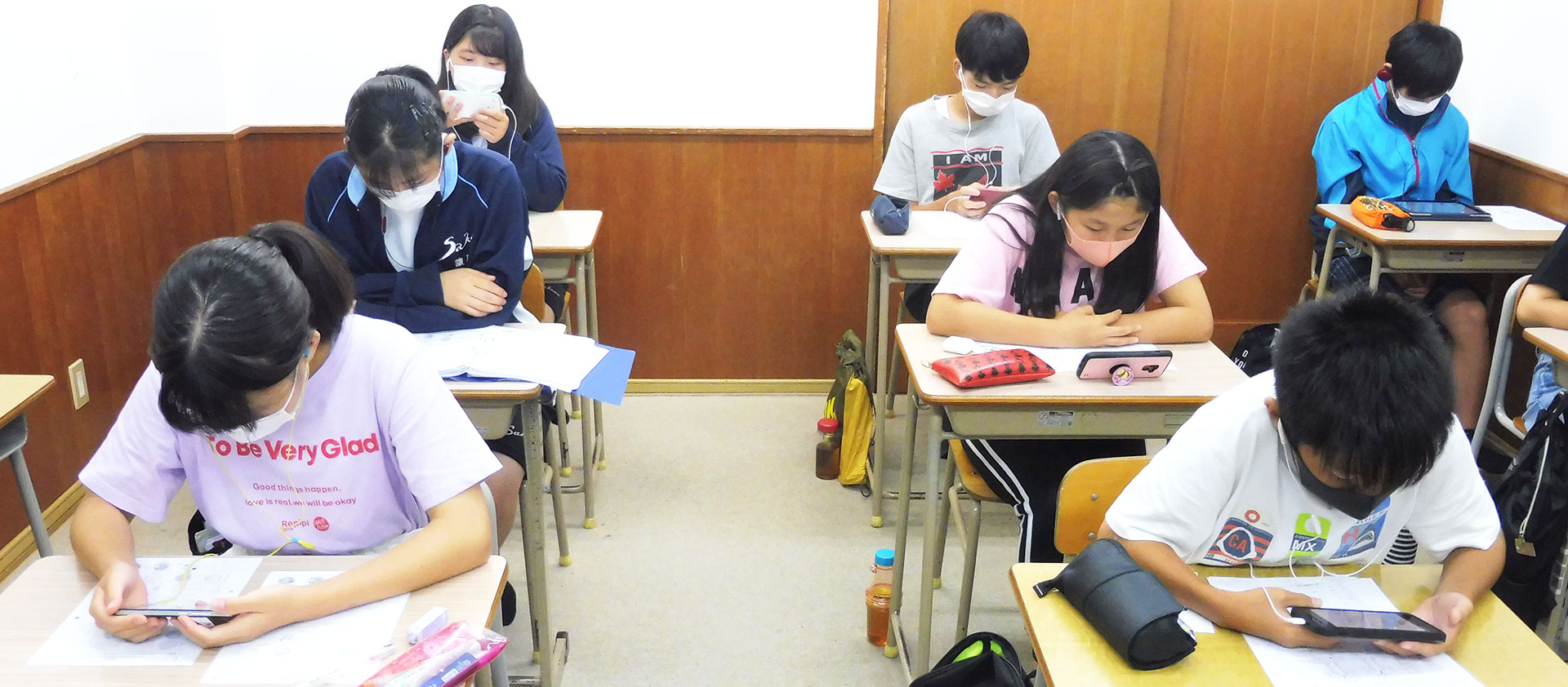 動画とポイントノートで個別学習！